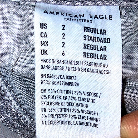 •American Eagle Vintage 90’s factory Distressed, Ripped Jeggings - Picture 8 of 14